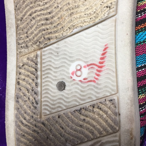 Ladies’ BONGO flats (8M) - Picture 4 of 6